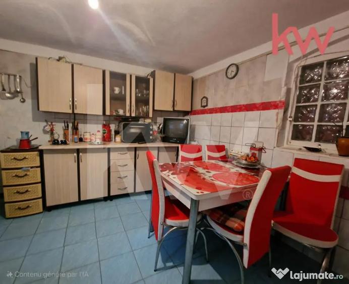 Casă cu 5 camere cu Teren 1390 Mp în Central