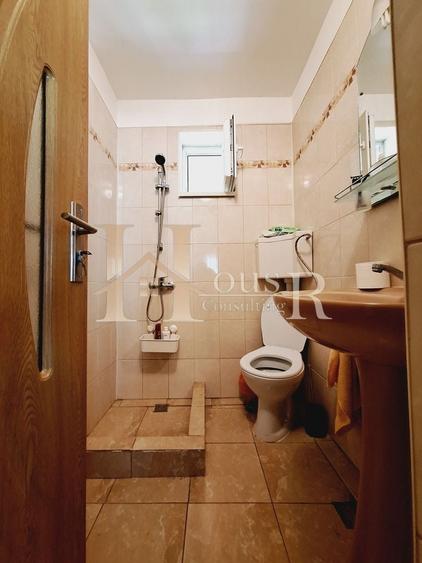 Casă individuală cu 5 camere cu Canalizare în Becicherecu Mic