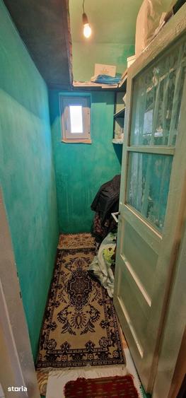 Casă cu 3 camere cu Teren 281 Mp în Central