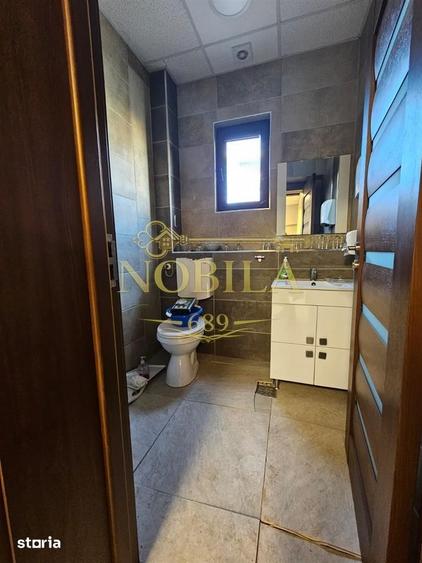Casă cu 4 camere cu Teren 1100 Mp în Central