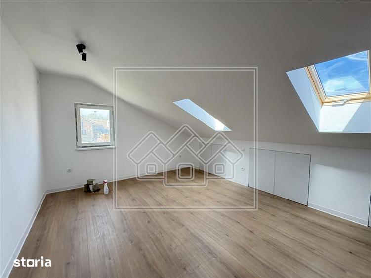 Casă cu 4 camere cu Teren 145 Mp în Tineretului