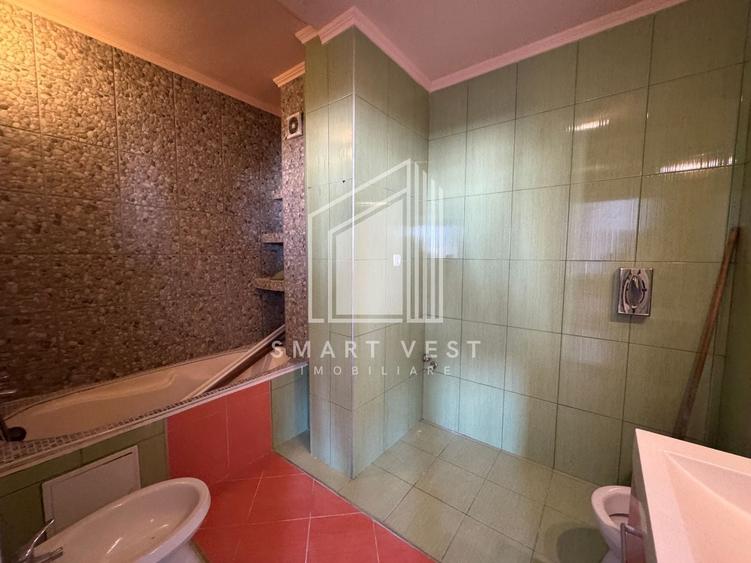 Apartament cu 3 camere decomandat în Micro 17