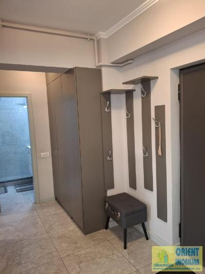 Apartament cu 2 camere semidecomandat în Casa de Cultură
