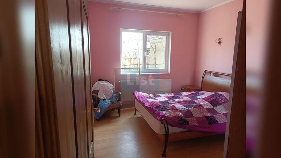 Casă cu 5 camere cu Canalizare în Balta Verde