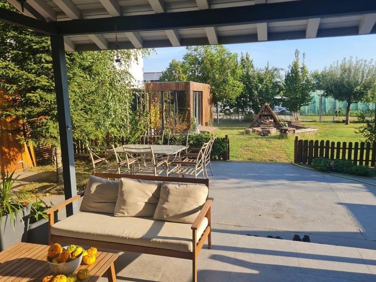 Casă individuală cu 5 camere cu Canalizare în Nord