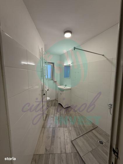 Apartament cu 3 camere semidecomandat în Romană