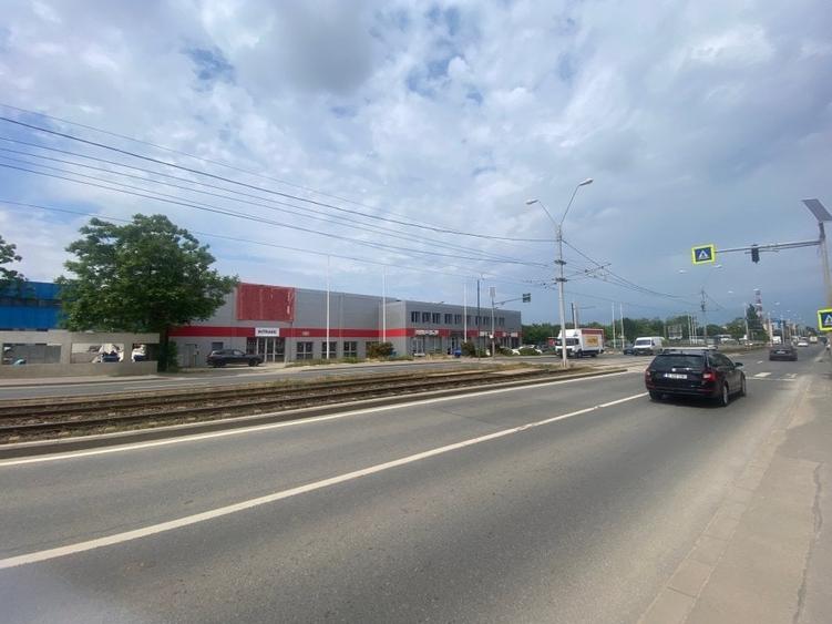 Spațiu comercial, de 3,014 mp, în Păcii