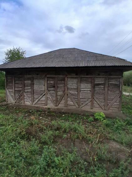 Casă cu 4 camere cu Teren 19 Mp în Horodnic