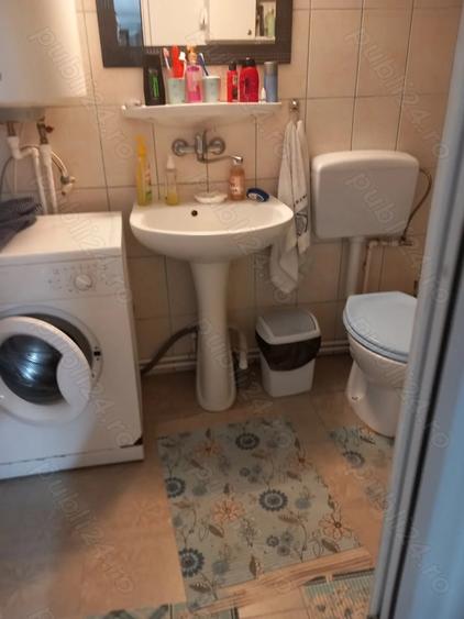 Casa de vanzare Com. Tichilesti - 2