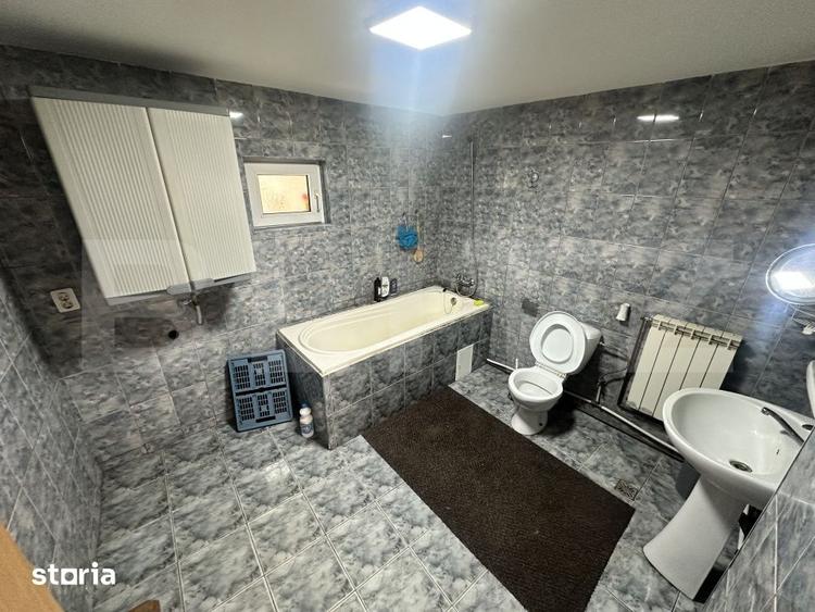 Casă cu 3 camere cu Teren 3298 Mp în Vețel