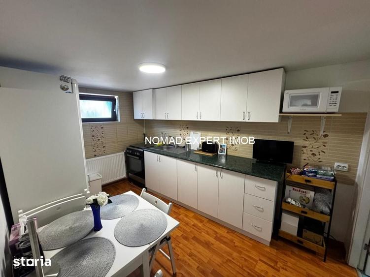 Casă cu 3 camere decomandat cu Teren 492 Mp în Central