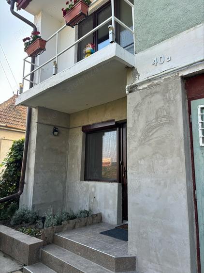 Casă cu 5 camere cu Teren 374 Mp în Mediaș