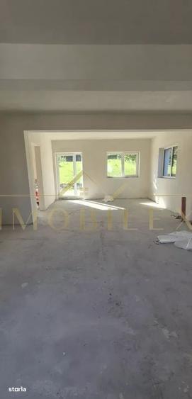 Casă cu 4 camere în Dezmir