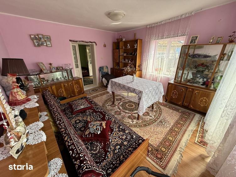 Casa de vanzare, la strada, E85, Podu Iloaiei - 12
