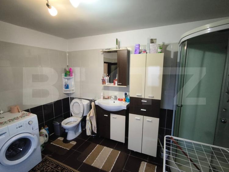 Casă individuală cu 4 camere cu Teren 2000 Mp în Exterior Est