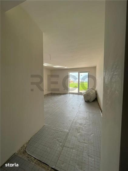 Apartament cu 2 camere în Sântandrei