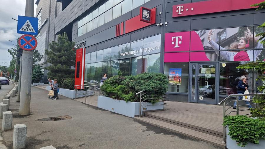 Spațiu comercial, de 175 mp, în Eroii Revoluției