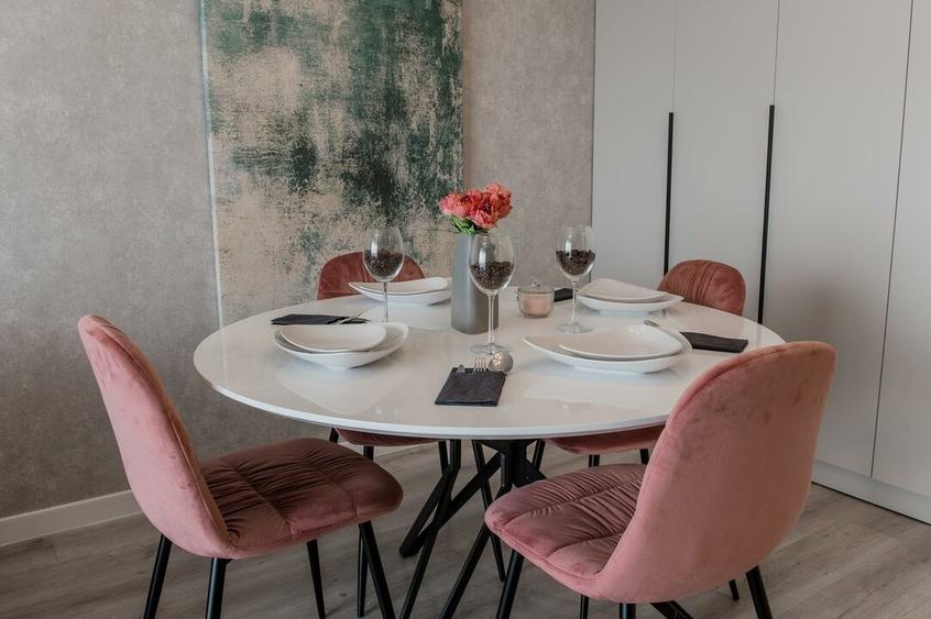 Apartament cu 2 camere decomandat în Băneasa