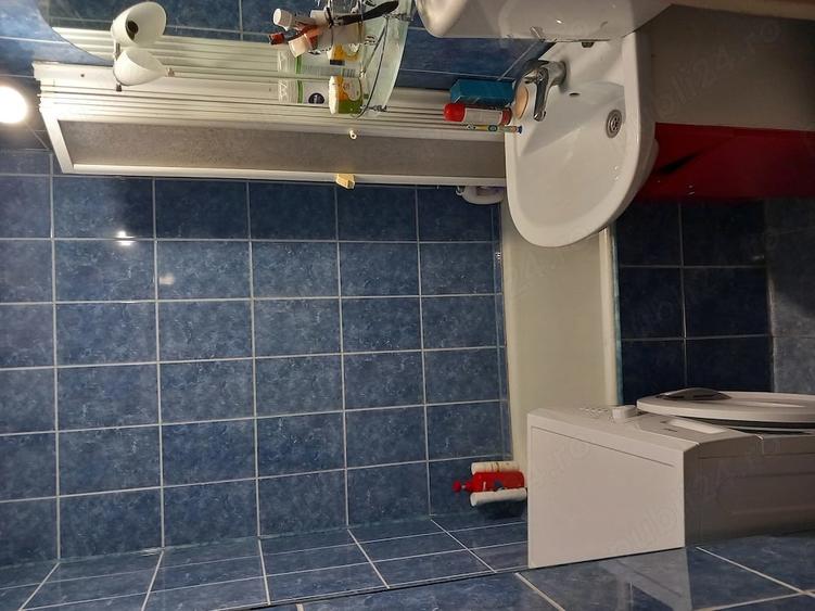 Garsonieră decomandată în Central