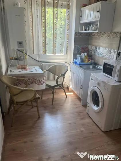 Apartament cu 2 camere semidecomandat în Brazda lui Novac