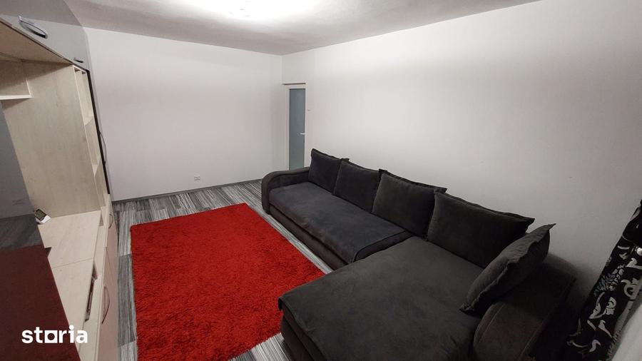 Apartament cu 2 camere decomandat în Siderurgiștilor