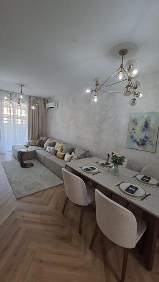 Apartament cu 3 camere decomandat în Pipera