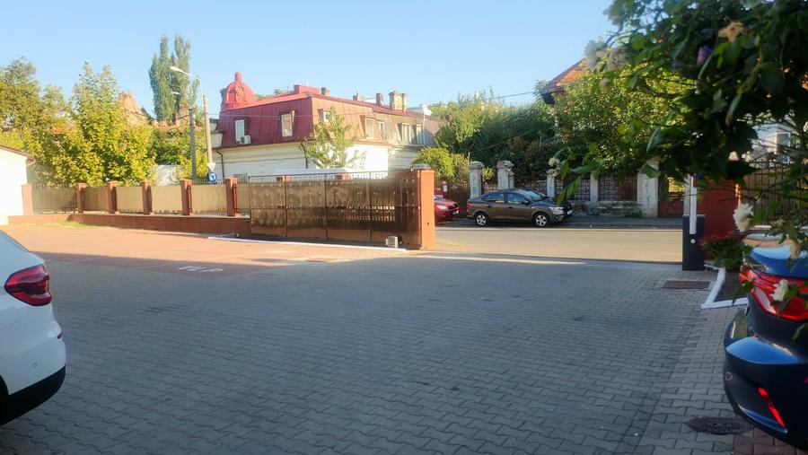 Spațiu comercial, de 64 mp, în Ultracentral