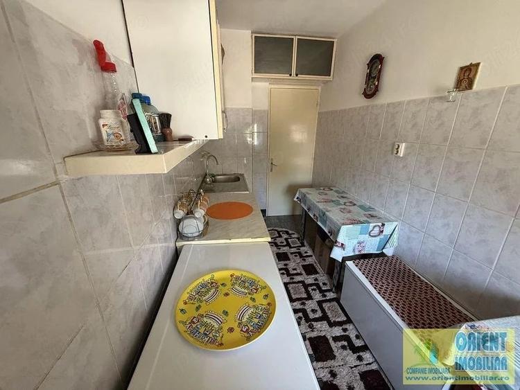 Garsonieră decomandată în Inel II