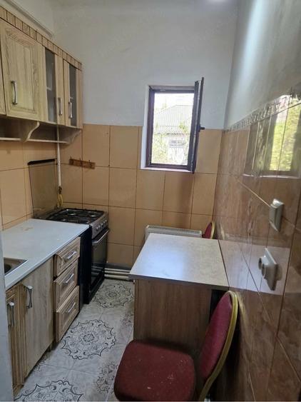 Apartament cu 2 camere semidecomandat în Obor