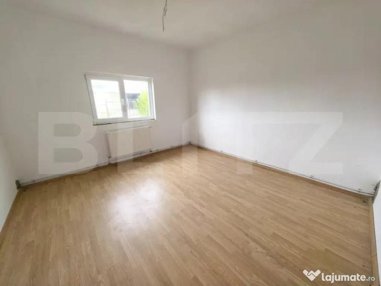 Casă cu 4 camere cu Teren 1240 Mp în Țibana