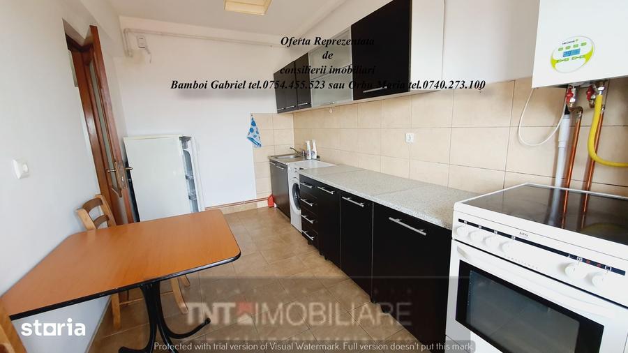 Garsonieră decomandată în Central