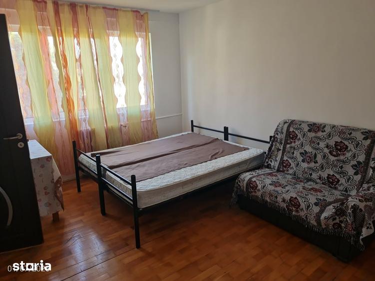 Apartament cu 2 camere nedecomandat în Central