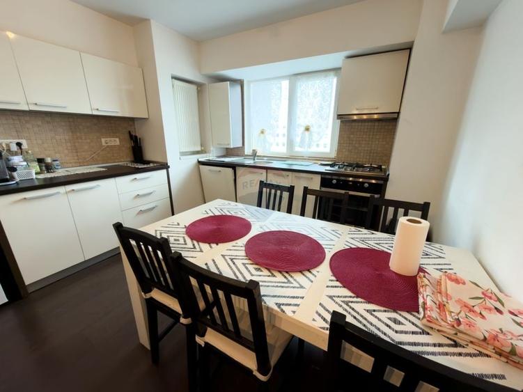 Apartament cu 2 camere decomandat, mobilat în Periferie