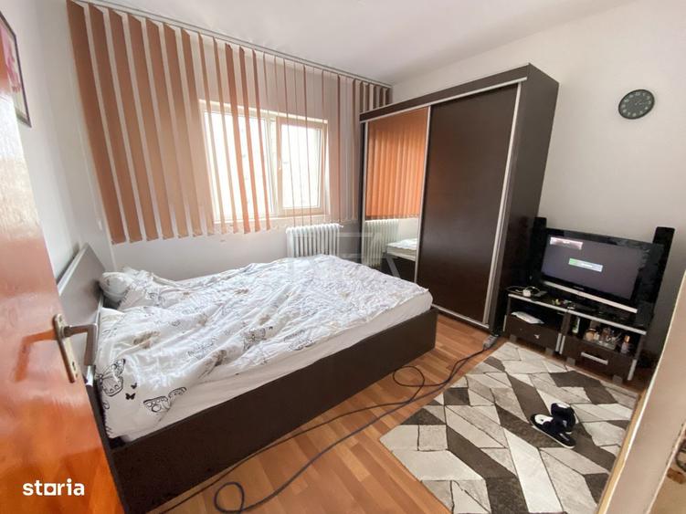 Apartament cu 3 camere semidecomandat, mobilat în Rahova