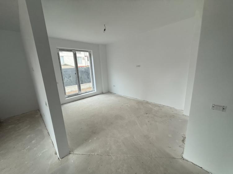 Apartament cu 2 camere decomandat în Theodor Pallady