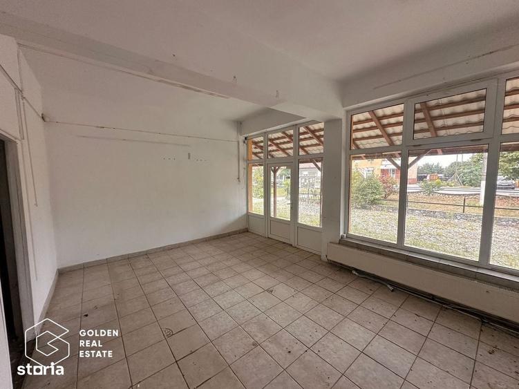 Spațiu comercial, de 180 mp, în Central