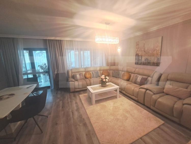Duplex cu 3 camere cu Canalizare în Sânpetru