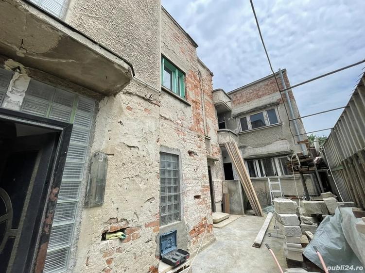 Pia?a Domenii - Investi?ie Autorizata gata de ?antier, 5 Apartamente - 2