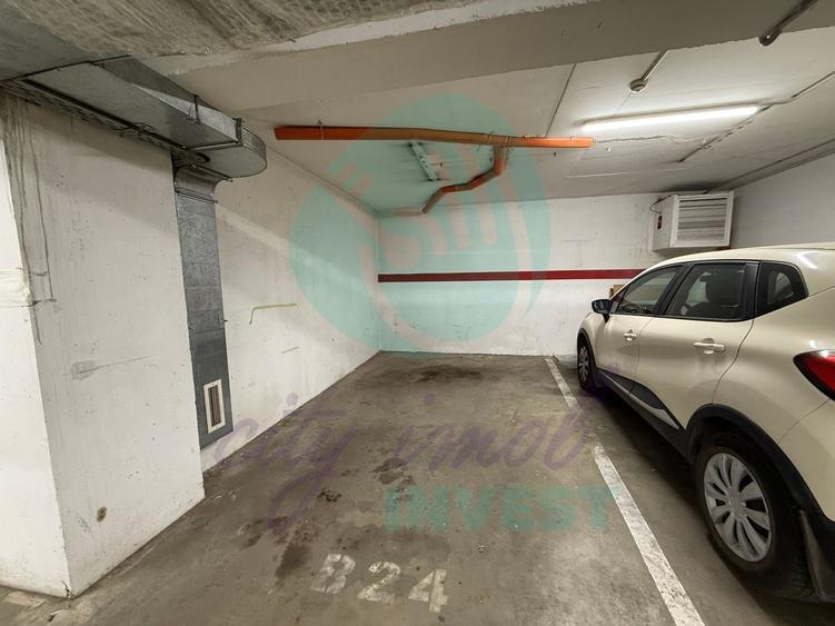 Apartament cu 4 camere decomandat, mobilat în Decebal