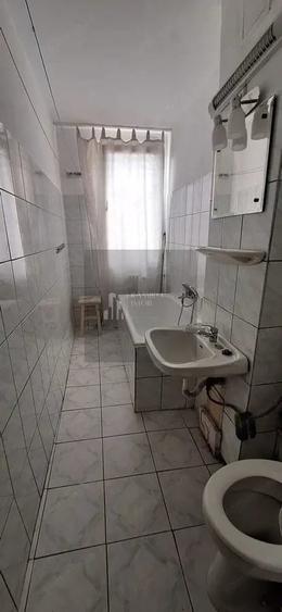 Garsonieră decomandată în Brâncoveanu
