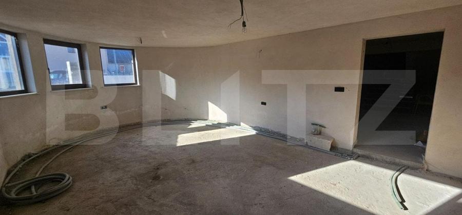 Casă individuală cu 5 camere cu Garaj în Exterior Nord