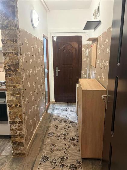 Apartament cu 2 camere semidecomandat în Copou