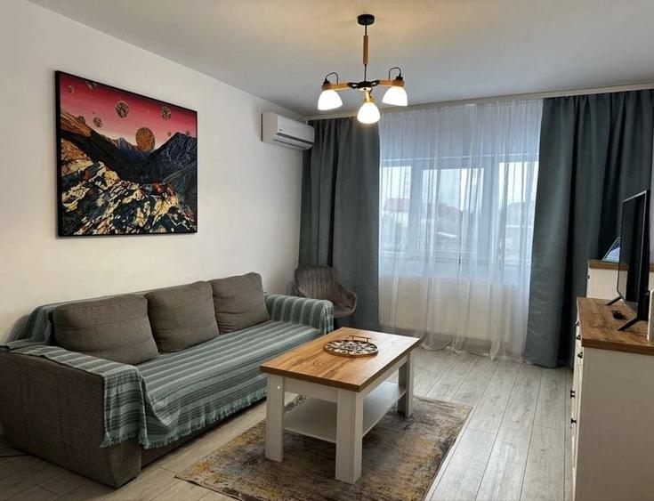 Apartament cu 2 camere decomandat în Năvodari Tabără