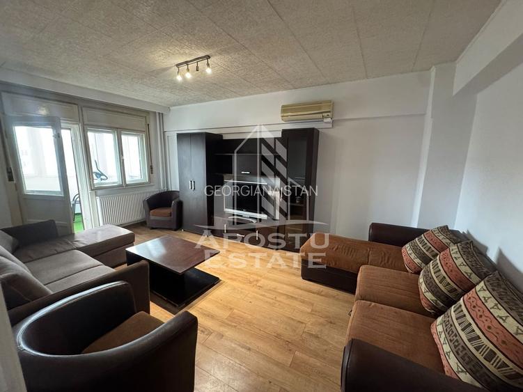 Apartament cu 2 camere de închiriat- centrala proprie, Piața Mărăști