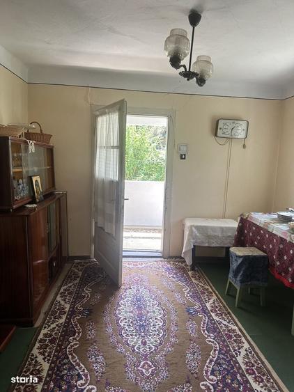 Provita de Jos - casa batraneasca + teren 1046mp - 35000 Euro/Neg. - 1
