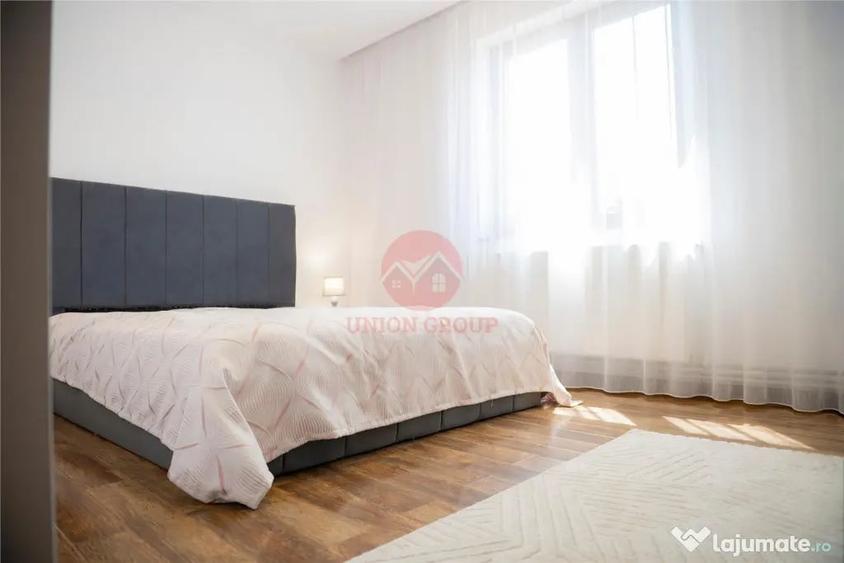 Casă cu 8 camere cu Teren 555 Mp în Lazu