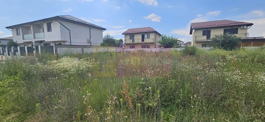 Teren Construcții intravilan de 355 mp, în Sud