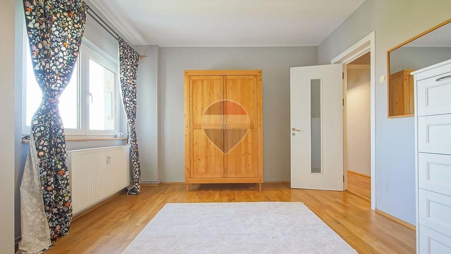 Apartament 4  camere de inchiriat, Str. Toamnei, Brasov - 19