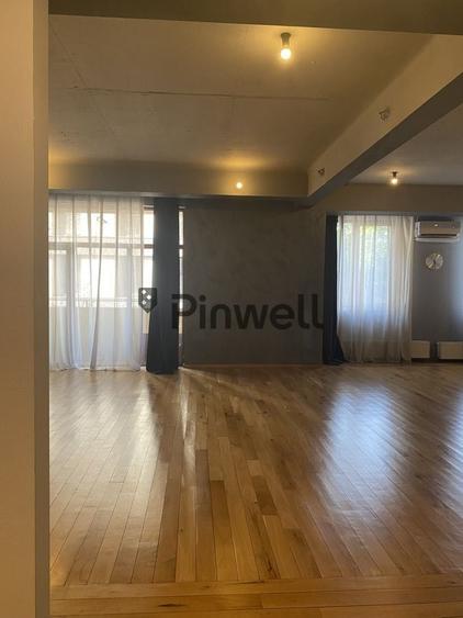 Apartament cu 4 camere decomandat, mobilat în Dacia