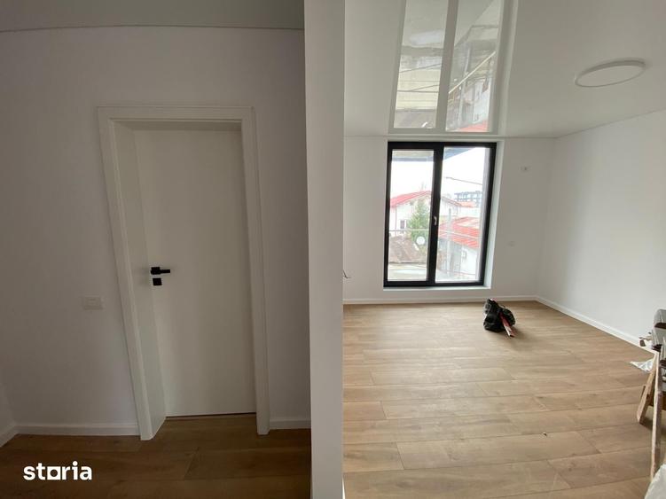 Apartament cu 4 camere în Crângași